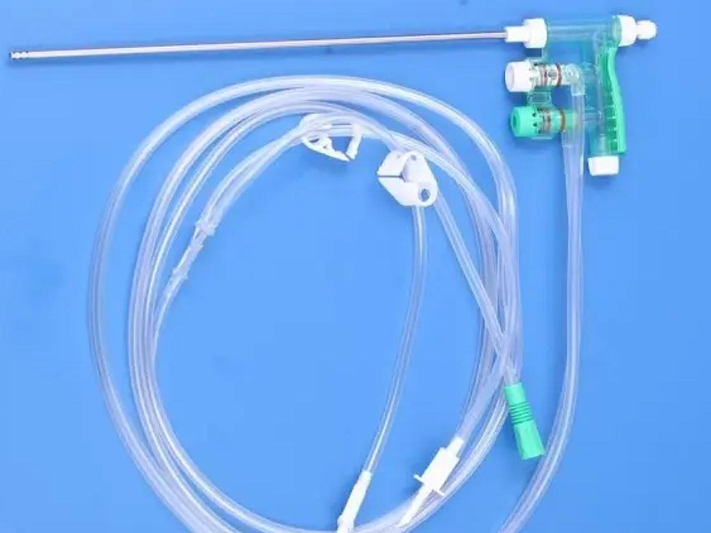 多腔內(nèi)窺鏡導(dǎo)管